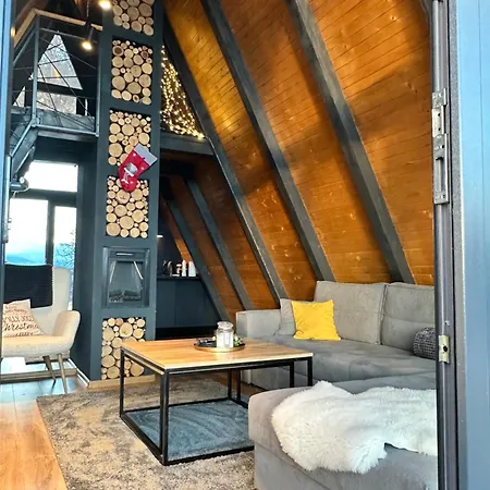 Loon Moon Mountain * סראייבו